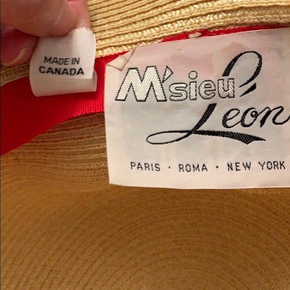 Elegant straw summer hat - Picture 4 of 4